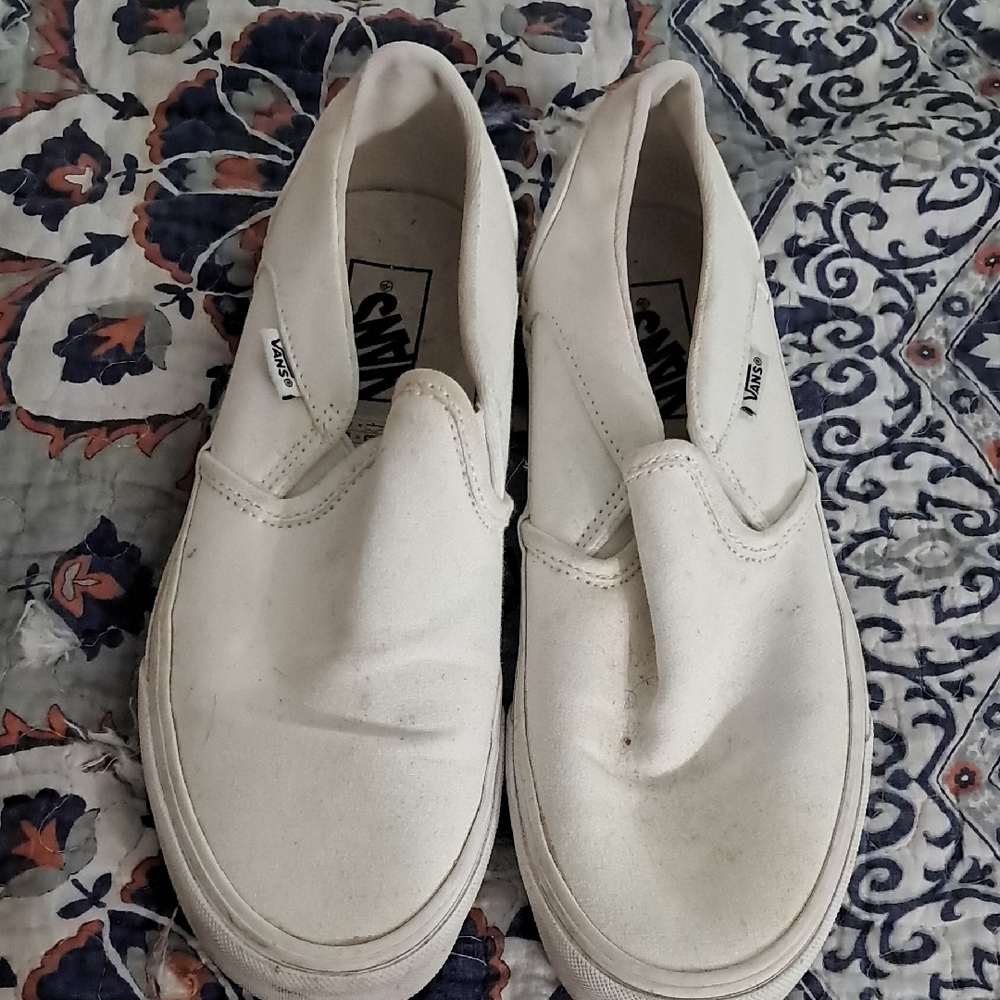 Vans Off-White Slip-On Shoes